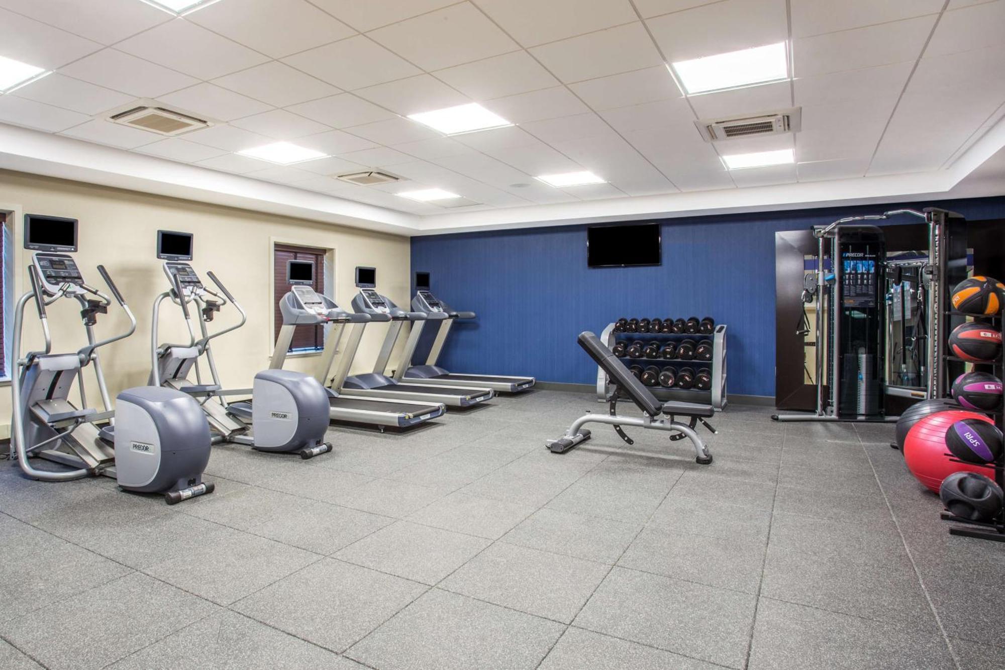 Hampton Inn & Suites Yonkers - Westchester Ngoại thất bức ảnh