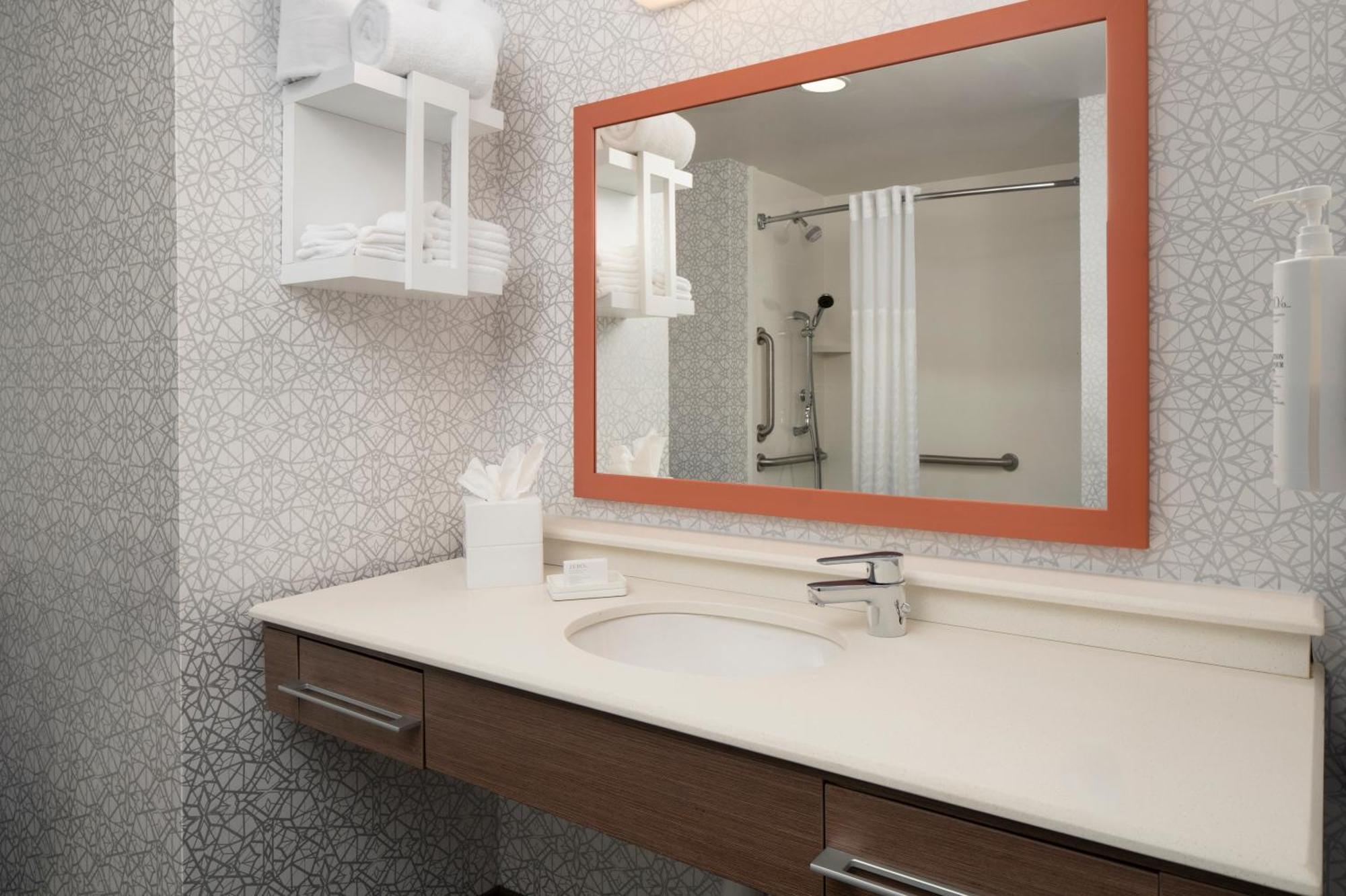 Hampton Inn & Suites Yonkers - Westchester Ngoại thất bức ảnh