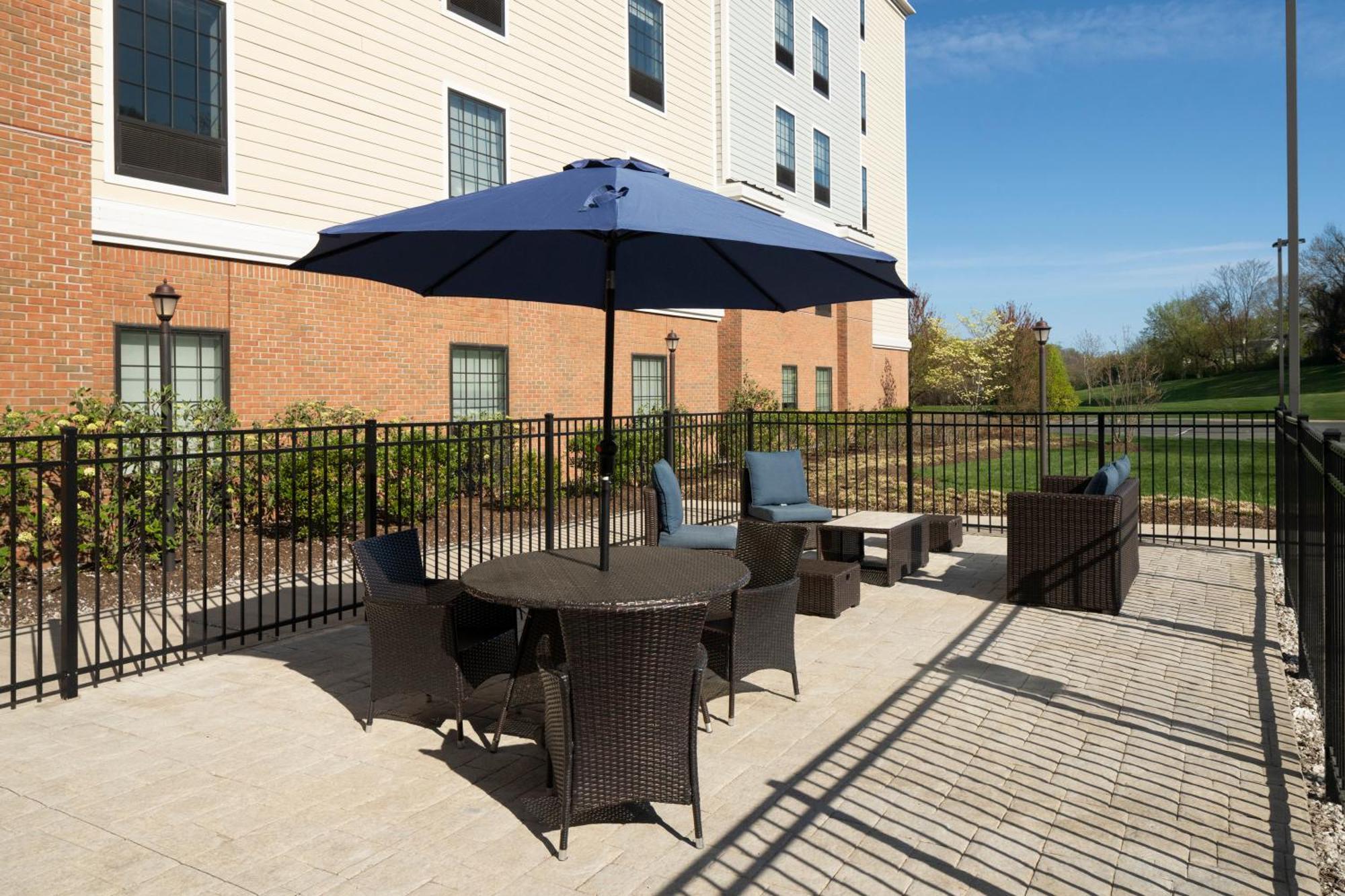 Hampton Inn & Suites Yonkers - Westchester Ngoại thất bức ảnh